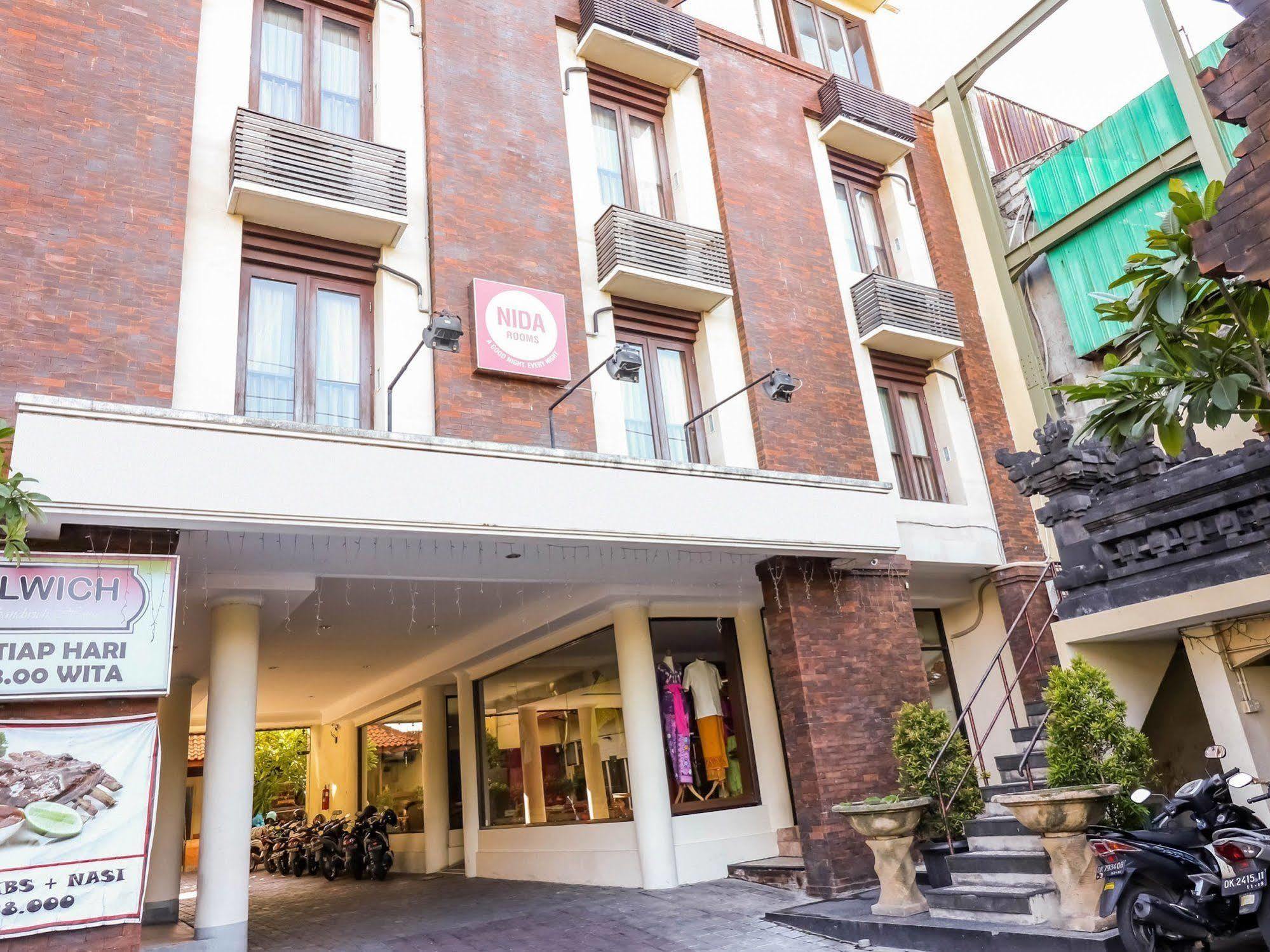 Hotel Intansari Denpasar Exterior foto